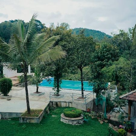 Coorggavadana Hotel Madikeri Eksteriør billede