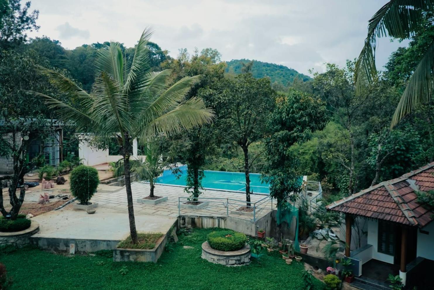 Coorggavadana Hotel Madikeri Eksteriør billede